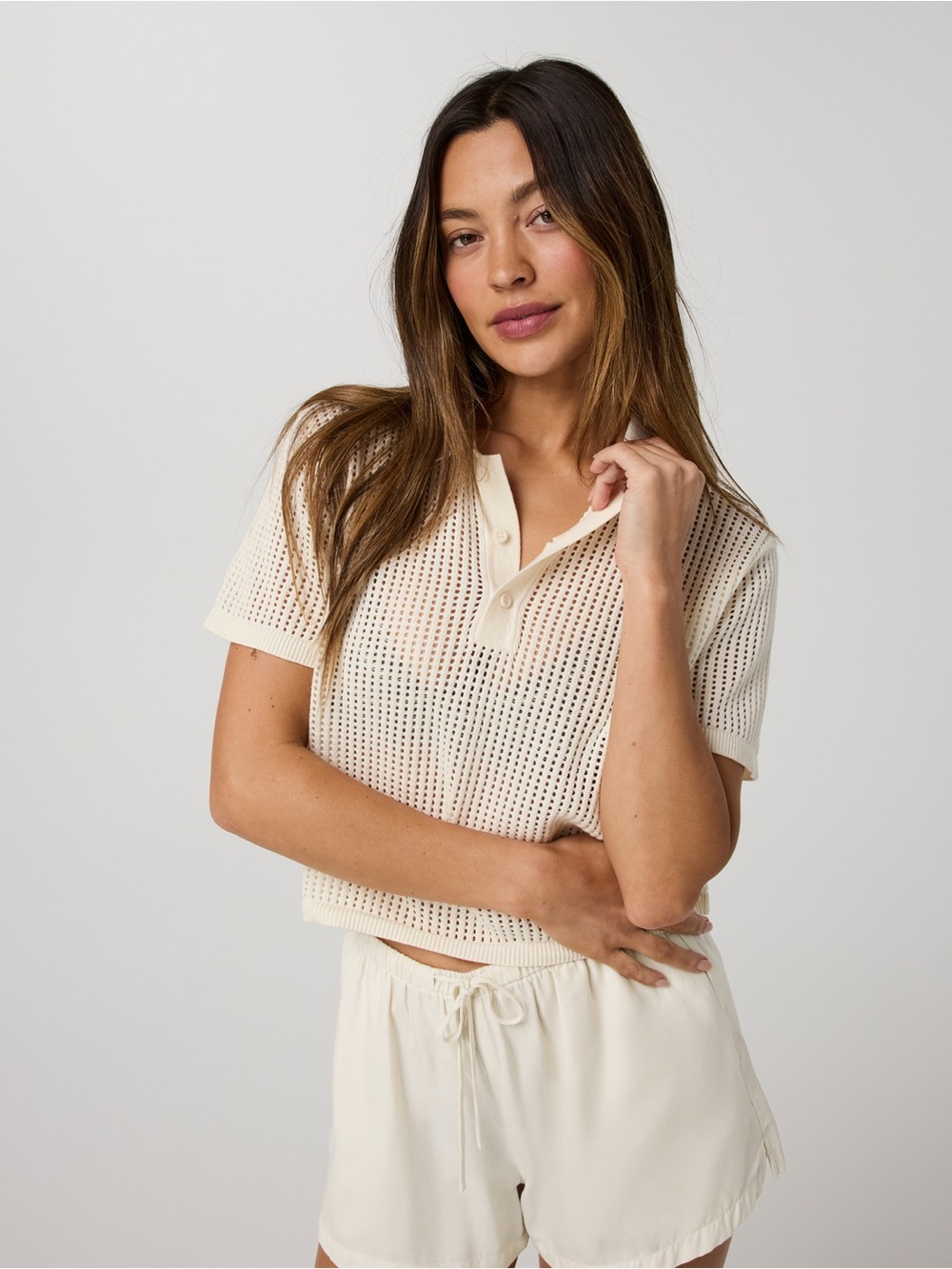 Vuori Short Sleeve Knitted Mesh Polo shirt top white size medium cotton women’s